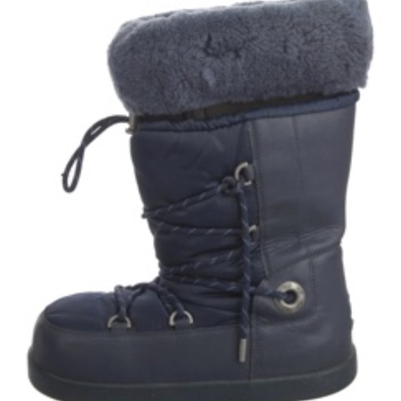 Uggs boots size 10 - Picture 8 of 10